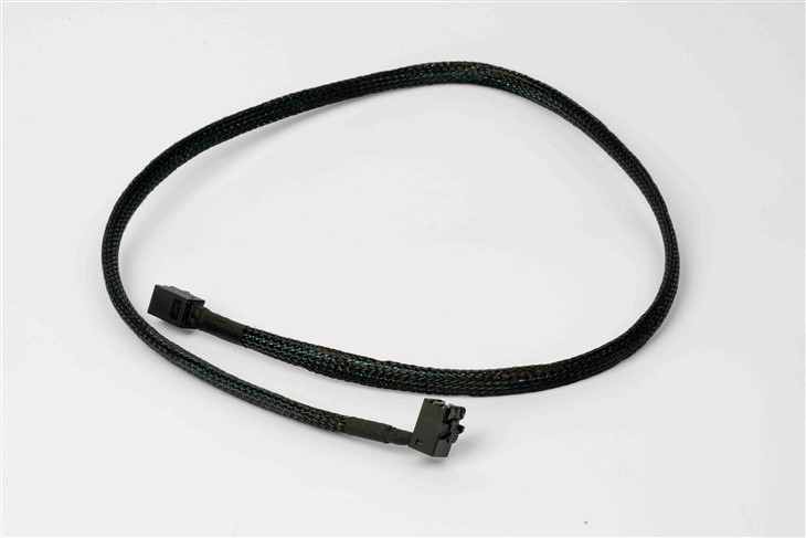 Minisas HD 8643 90° To HD 8643